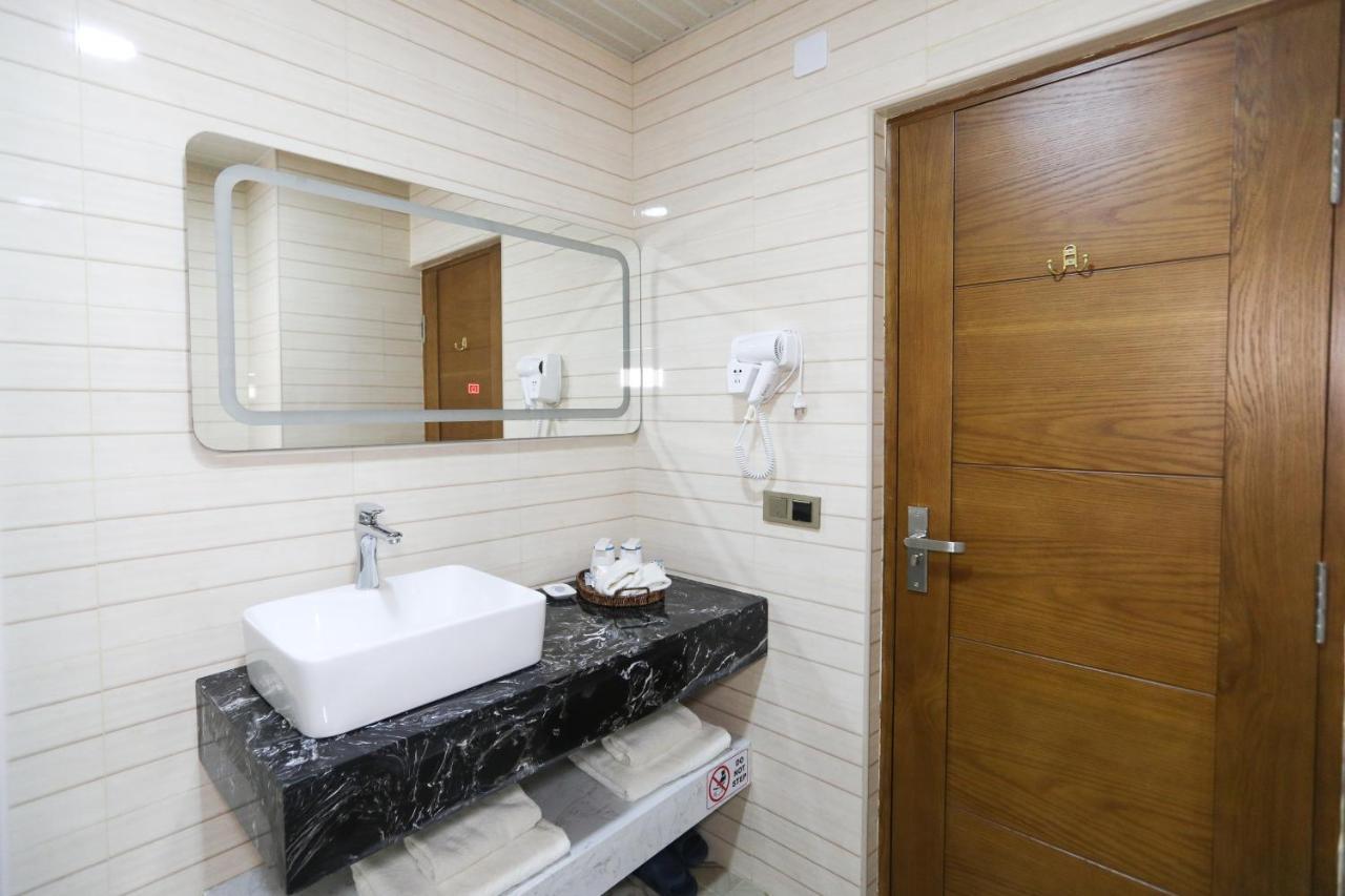 Sunrise Hotel Tashkent Luaran gambar