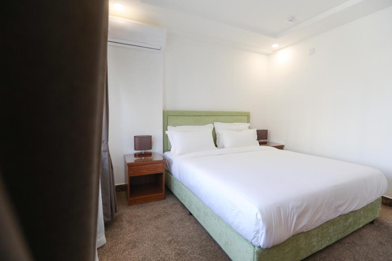 Sunrise Hotel Tashkent Luaran gambar