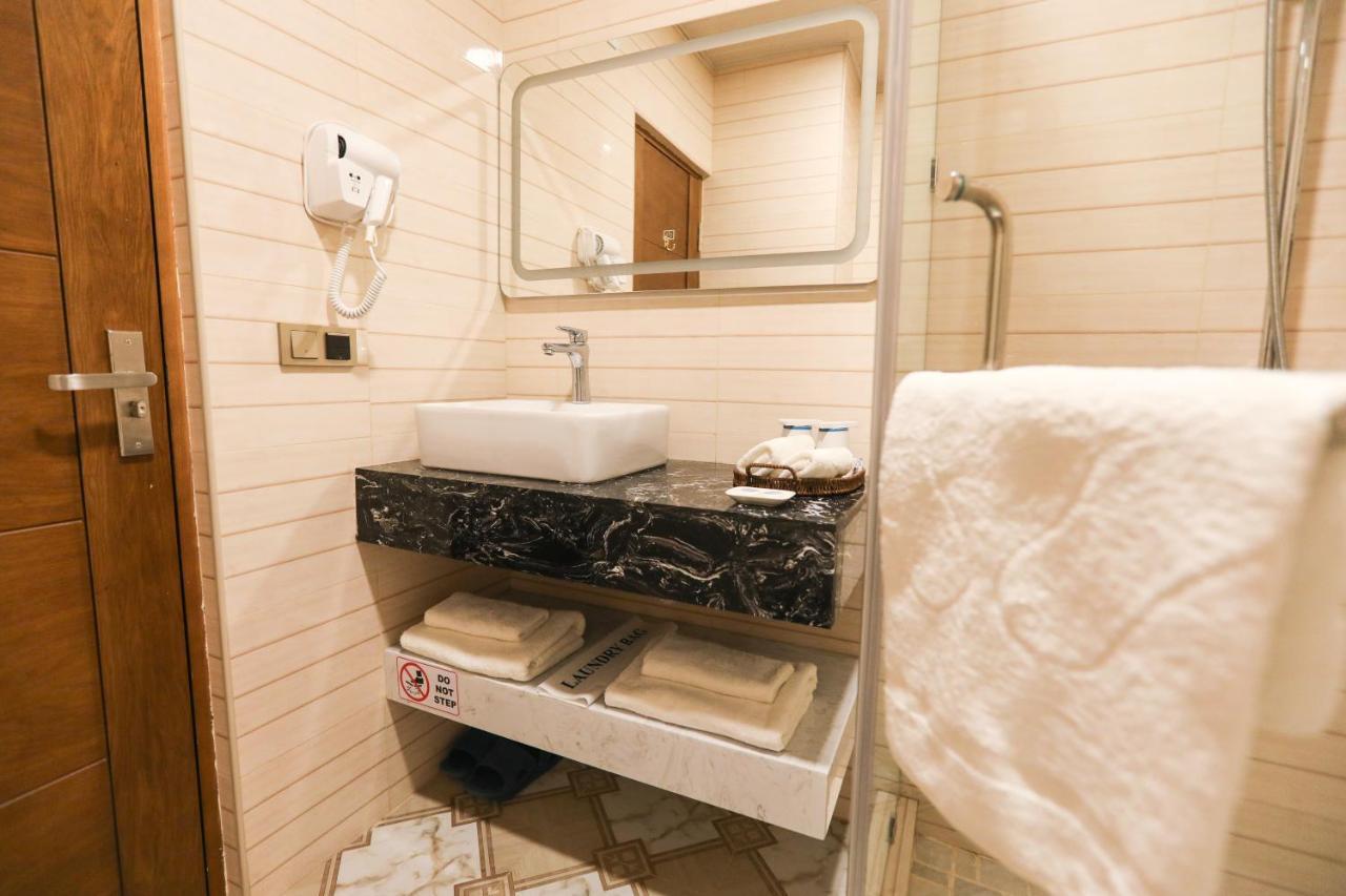 Sunrise Hotel Tashkent Luaran gambar